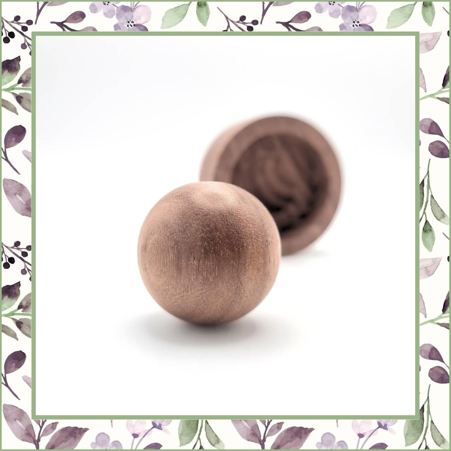 Diffusor_Walnuss_Ball im Vordergrund | Naturstoff